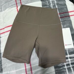 NWT Lululemon Align Shorts 6" - Size 4 Nomad
